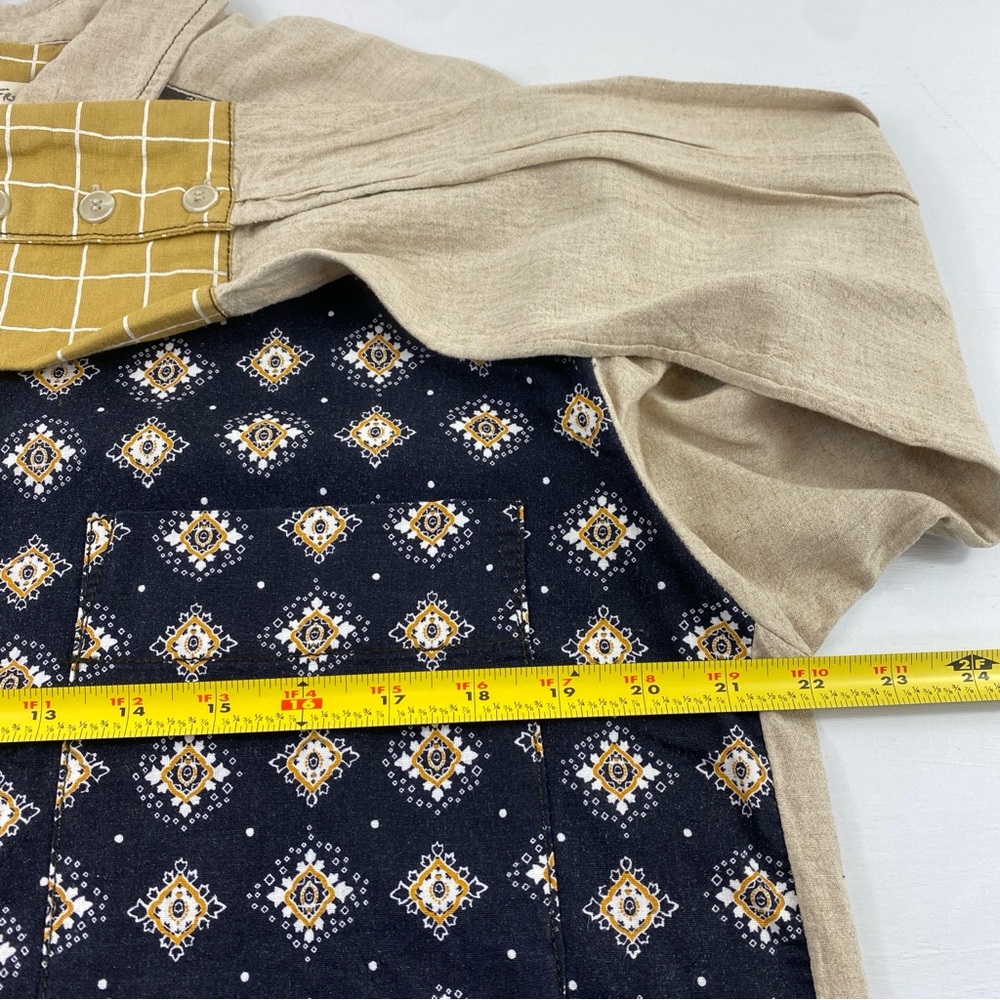 Free People We The Free Women’s Navy and Beige Patterned Button Down Shirt M - Picture 11 of 13